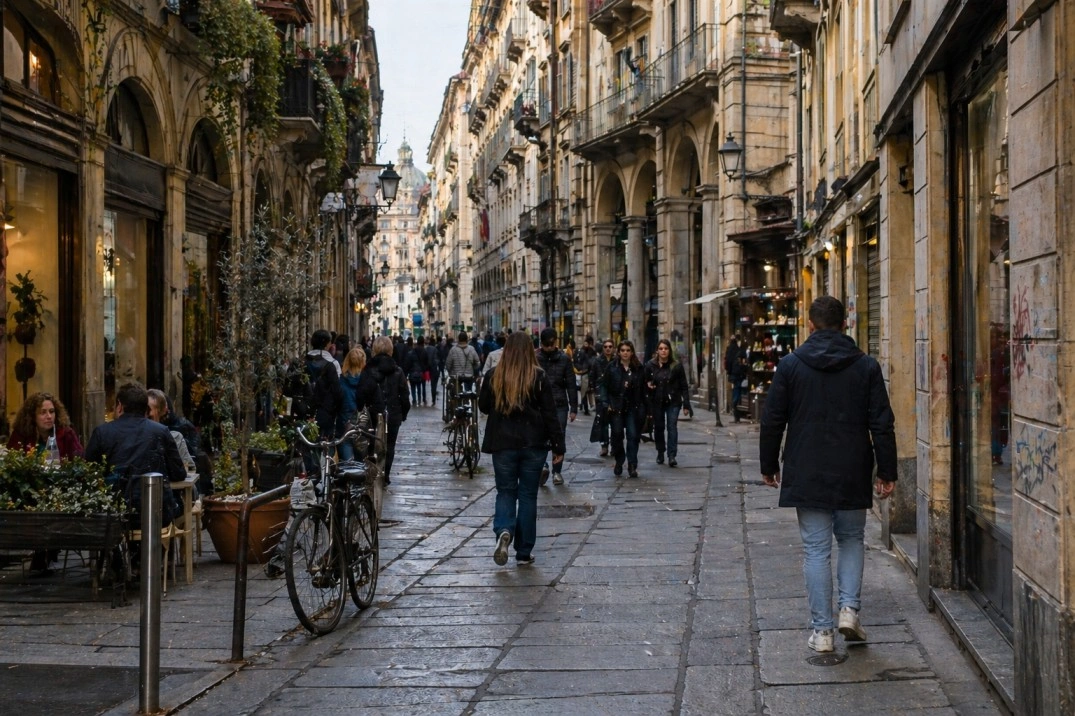 Centro Torino in Torino, Italy – pedestrians on a dense historic street