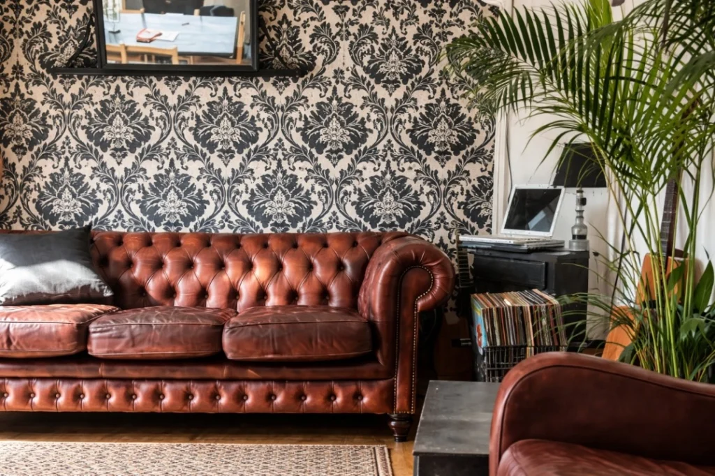 Urban coliving space in Rome Trastevere with private rooms, coworking area, and modern shared interiors